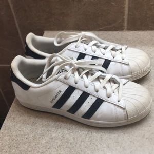 Adidas Superstar Sneakers
